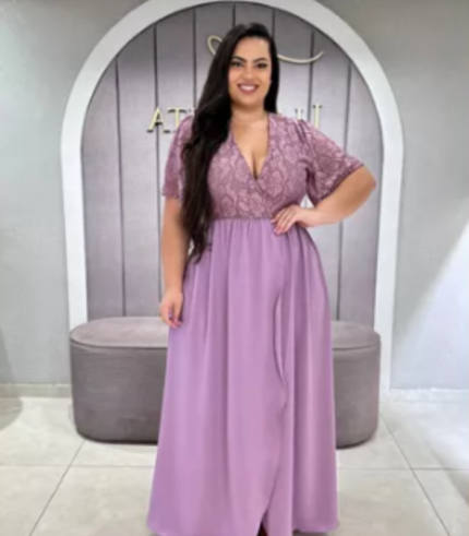 Deslumbrante Vestido Festa Longo com Renda: O Toque Perfeito para Sua Ocasião